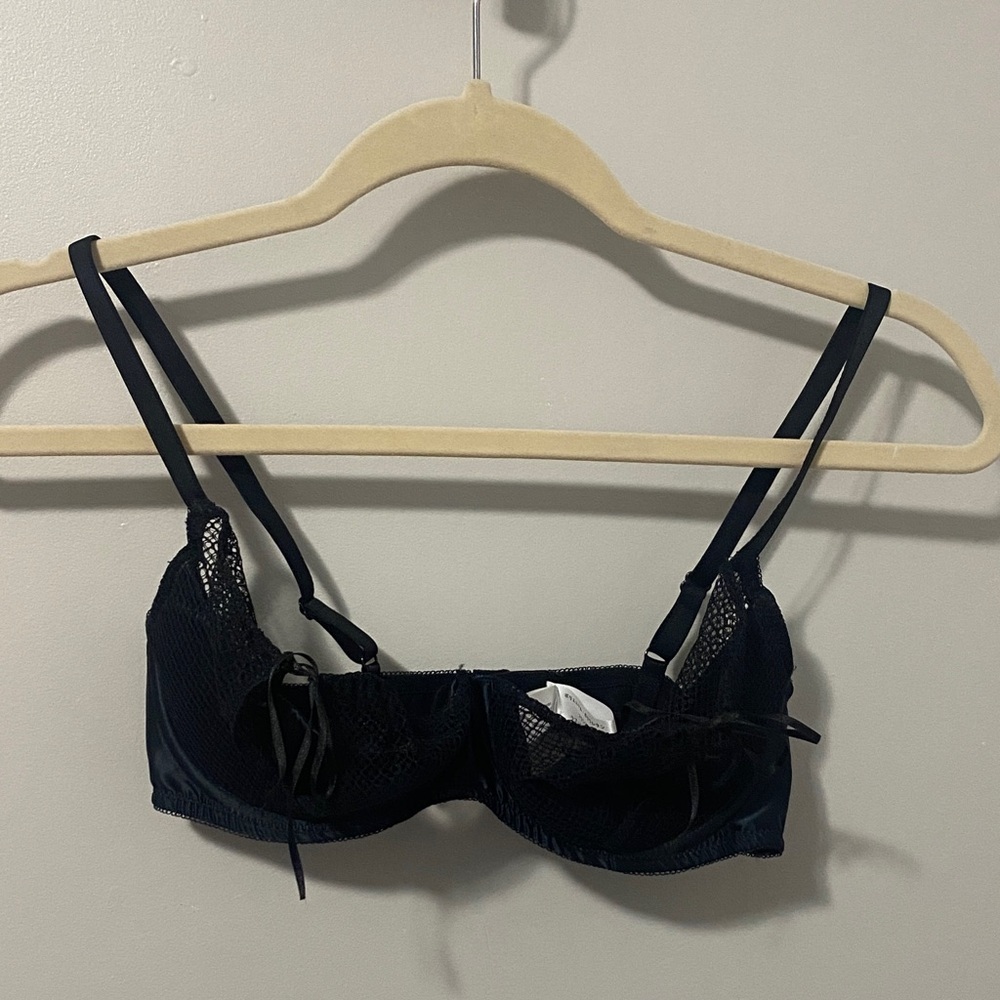 NWOT! Les Jupons De Tess Black Lace Bra